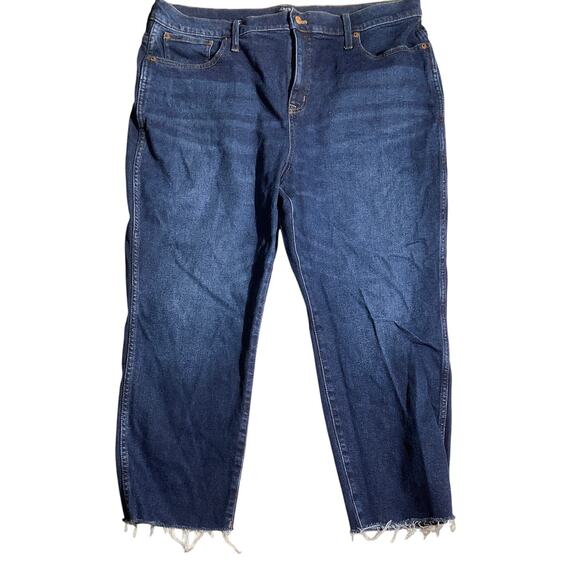 J Crew Denim - J Crew Classic Vintage Capris Women’s Size 35P – Timeless, Relaxed, Distressed